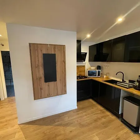 Saint-cyprien Apartment *