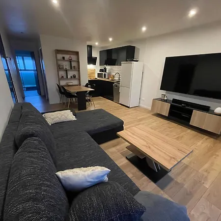 Saint-cyprien Apartment